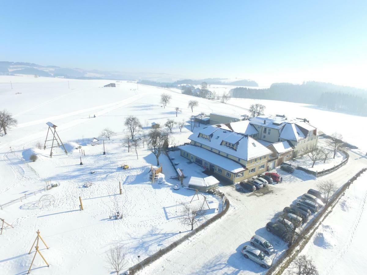Hotel Langs Wirtshaus à Sankt Ulrich im Mühlkreis Extérieur photo